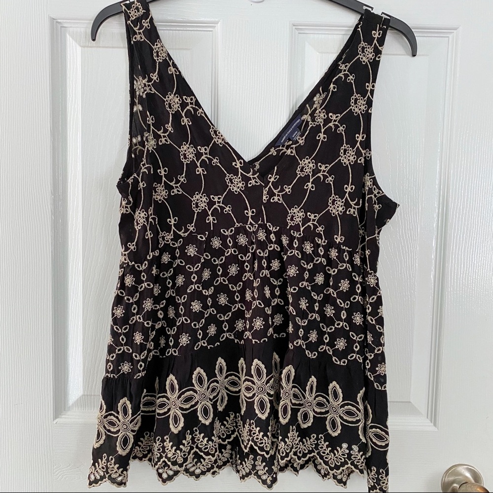 American Eagle women’s top
